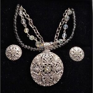 Silver tone Filigree Rhinestone Necklace & Stud Earring Avon Set with Box